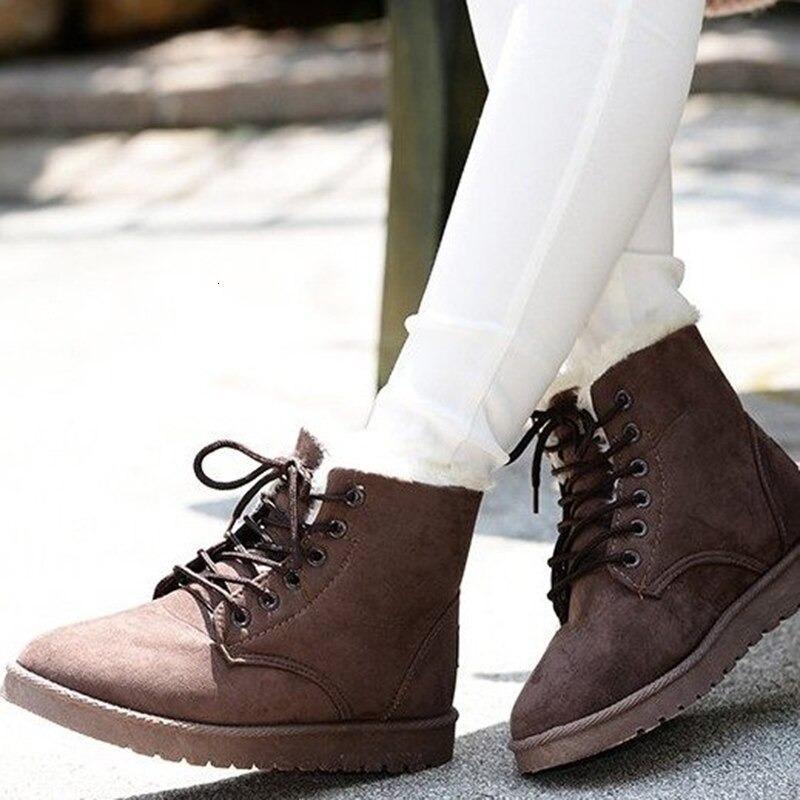 GR | Elegant mid-height ankle boots