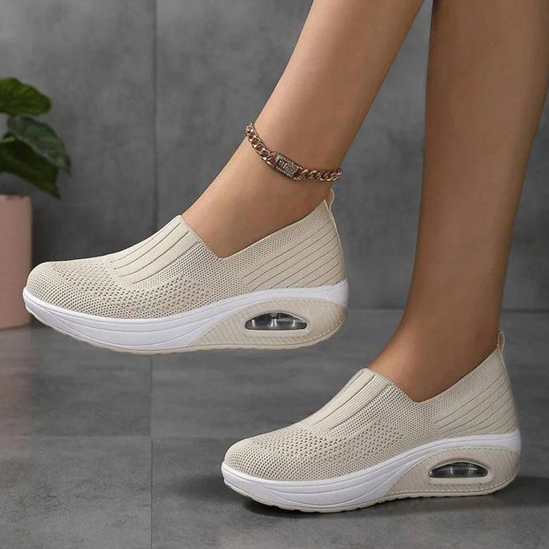 GR | Breathable Slip-on Sneakers with Ergonomic Sole for Women