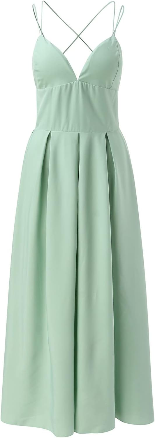 GR | A light dress with delicate spaghetti straps 