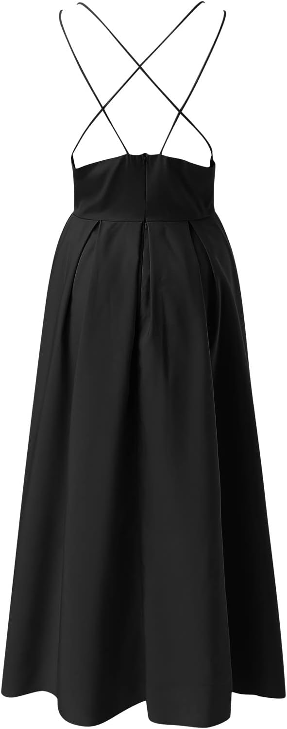 GR | A light dress with delicate spaghetti straps 