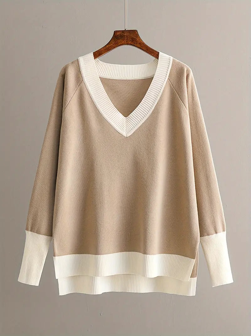 GR | Stylish set consisting of a long-sleeved knit top and V-neck trousers