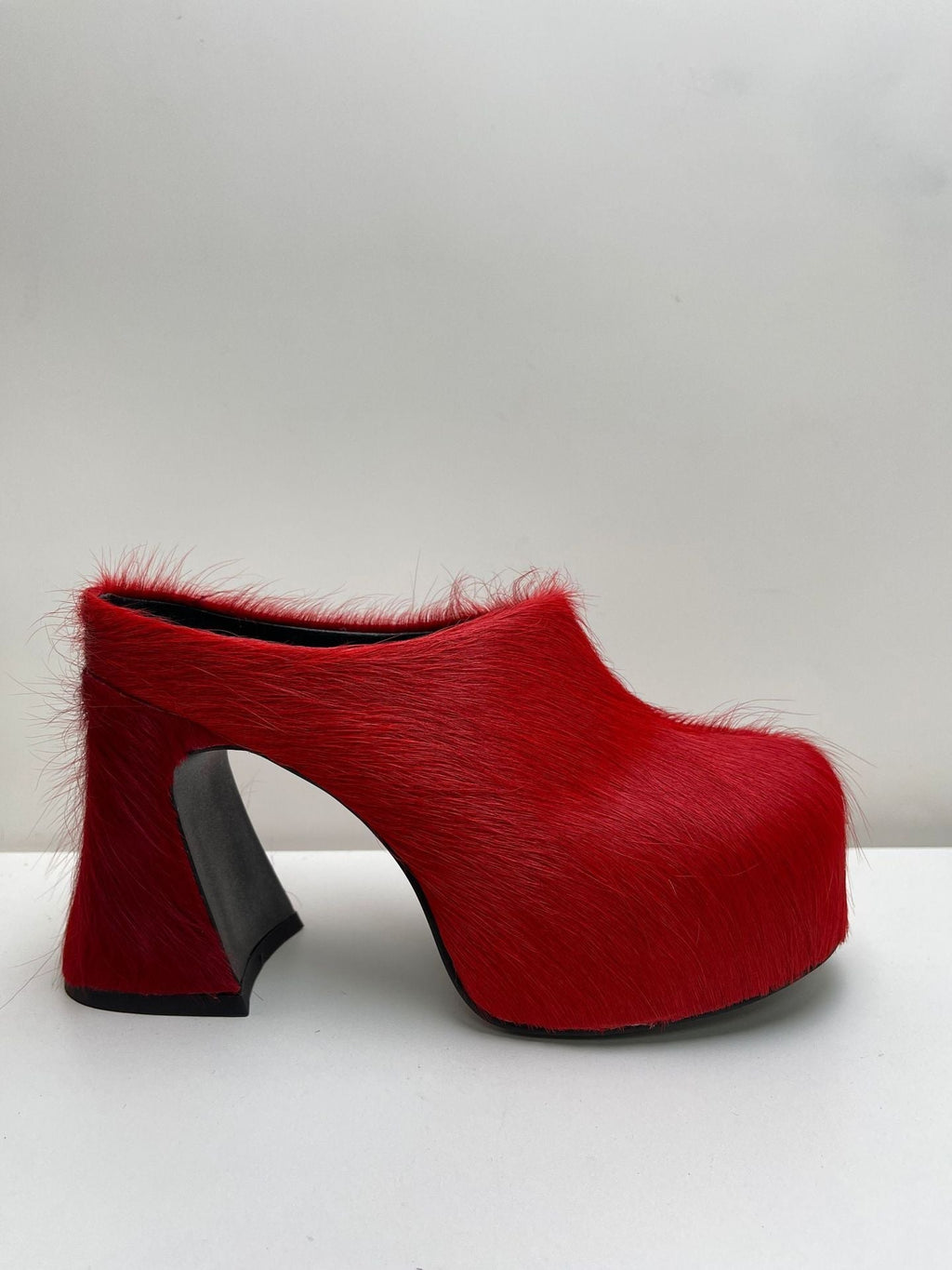 GR | Closed Toe Horsehair Chunky Heel Waterproof Platform Slippers