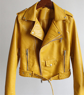 GR | Shortened leather jacket for her: Stylish 2024
