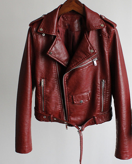 GR | Shortened leather jacket for her: Stylish 2024