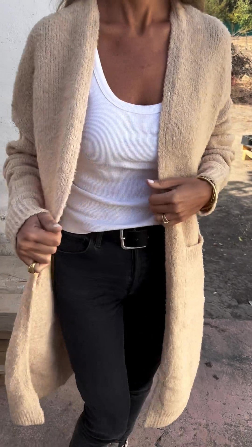 GR | Lightweight cardigan for women. Perfect combination of style and comfort.