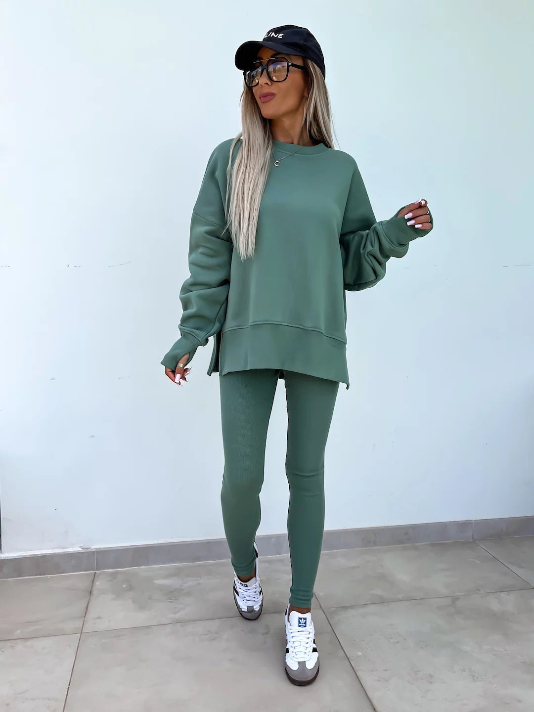 GR | Women's Relaxed Style Suit with Long Sleeves – Winter Set 