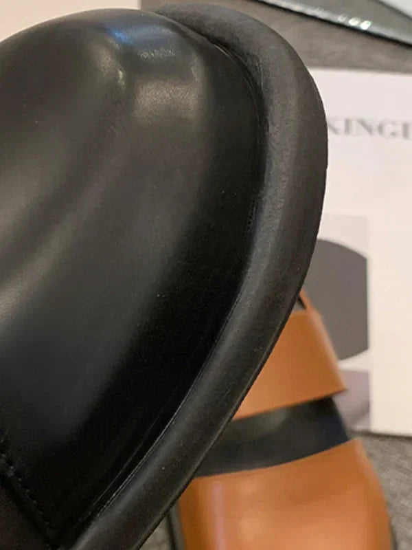 Sandals with a split toe