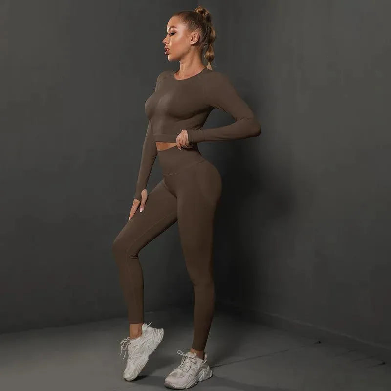 GR | Komplett mit Yoga-Hose und Top