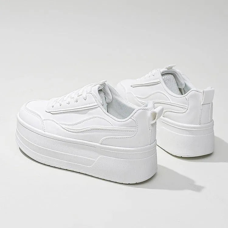 GR | Sneakers with platform sole