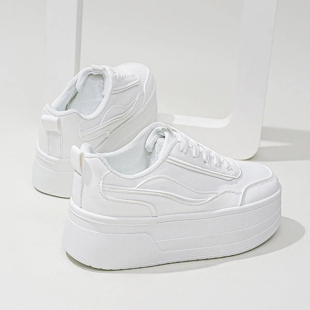 GR | Sneakers with platform sole