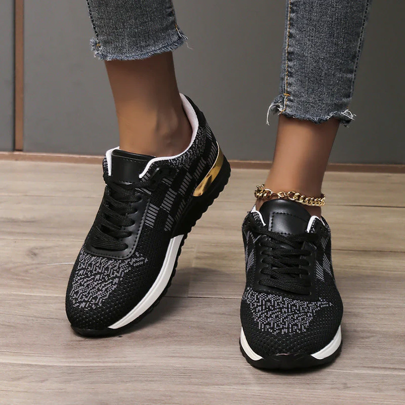 GR | Women's Sneakers Comfortable Running Shoes with Non-Slip Sole and Modern Design