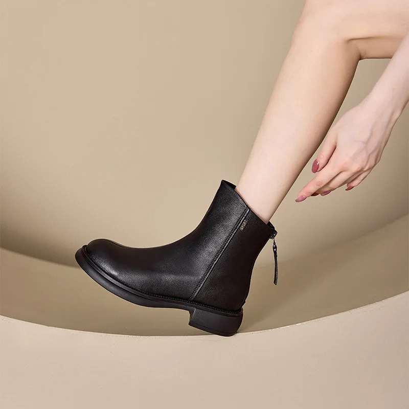 GR | Women's Leather Ankle Boots with Back Zipper and Low Heel