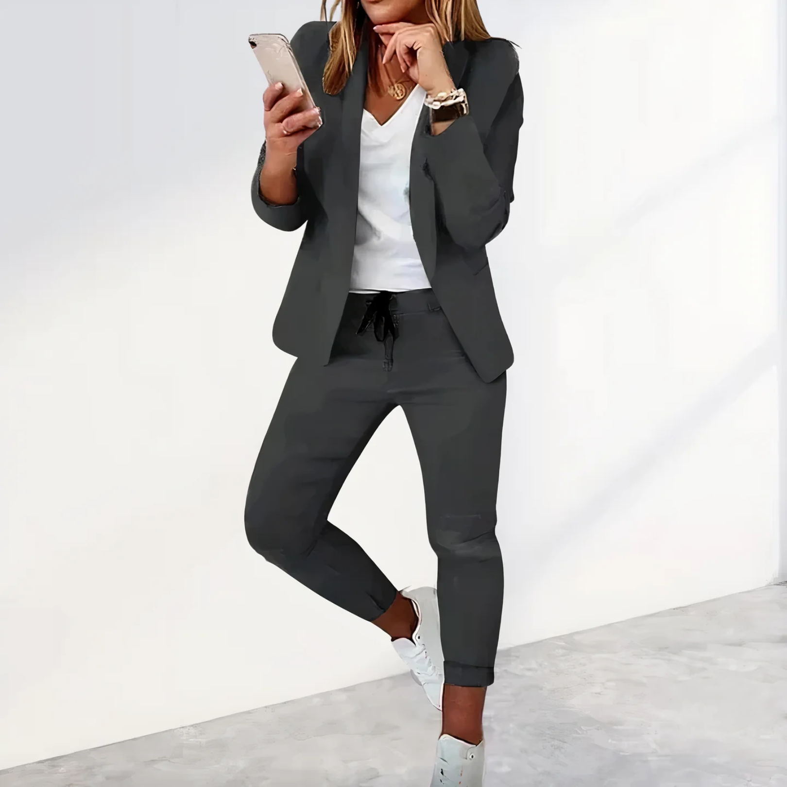 GR | Blazer and trouser suit for women