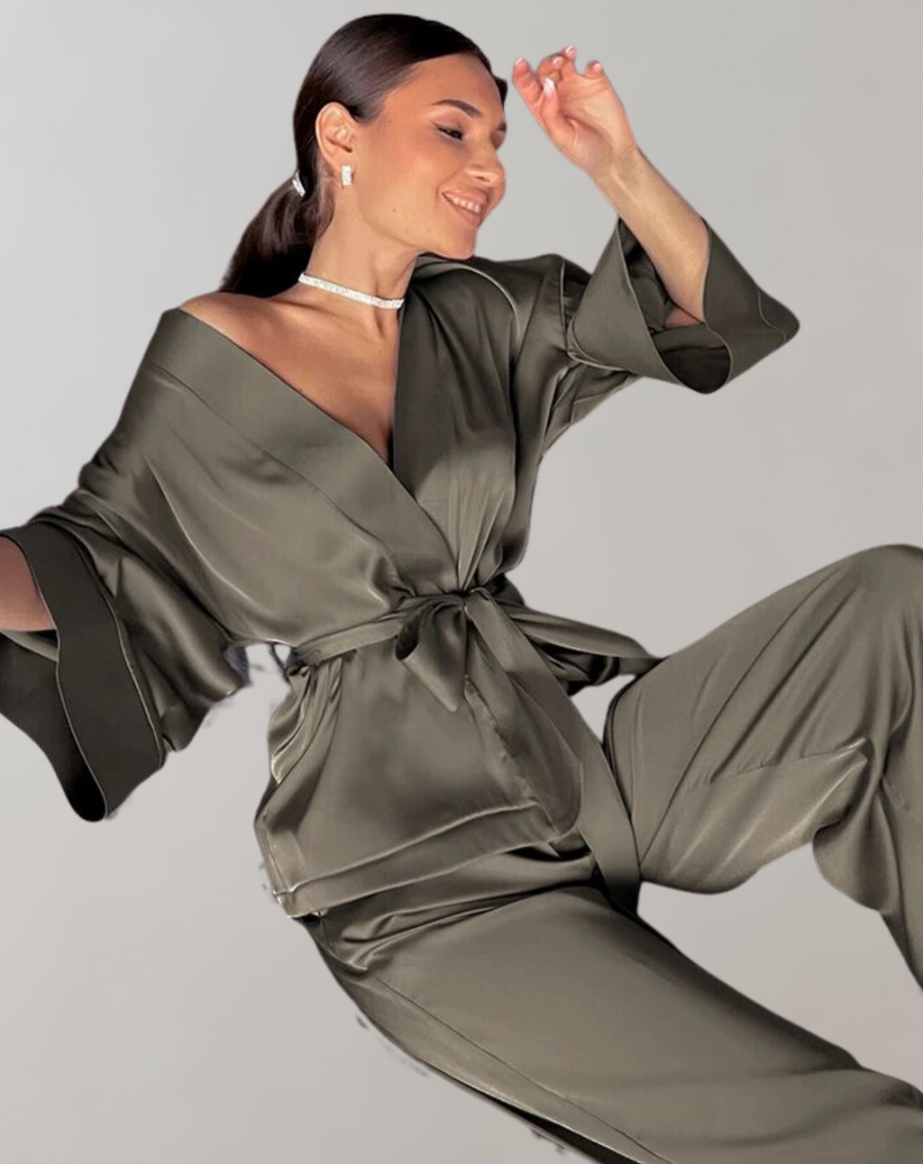GR - Wrist-worn pajamas