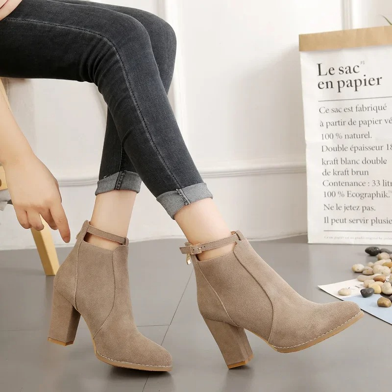 GR | High block heel boots for women