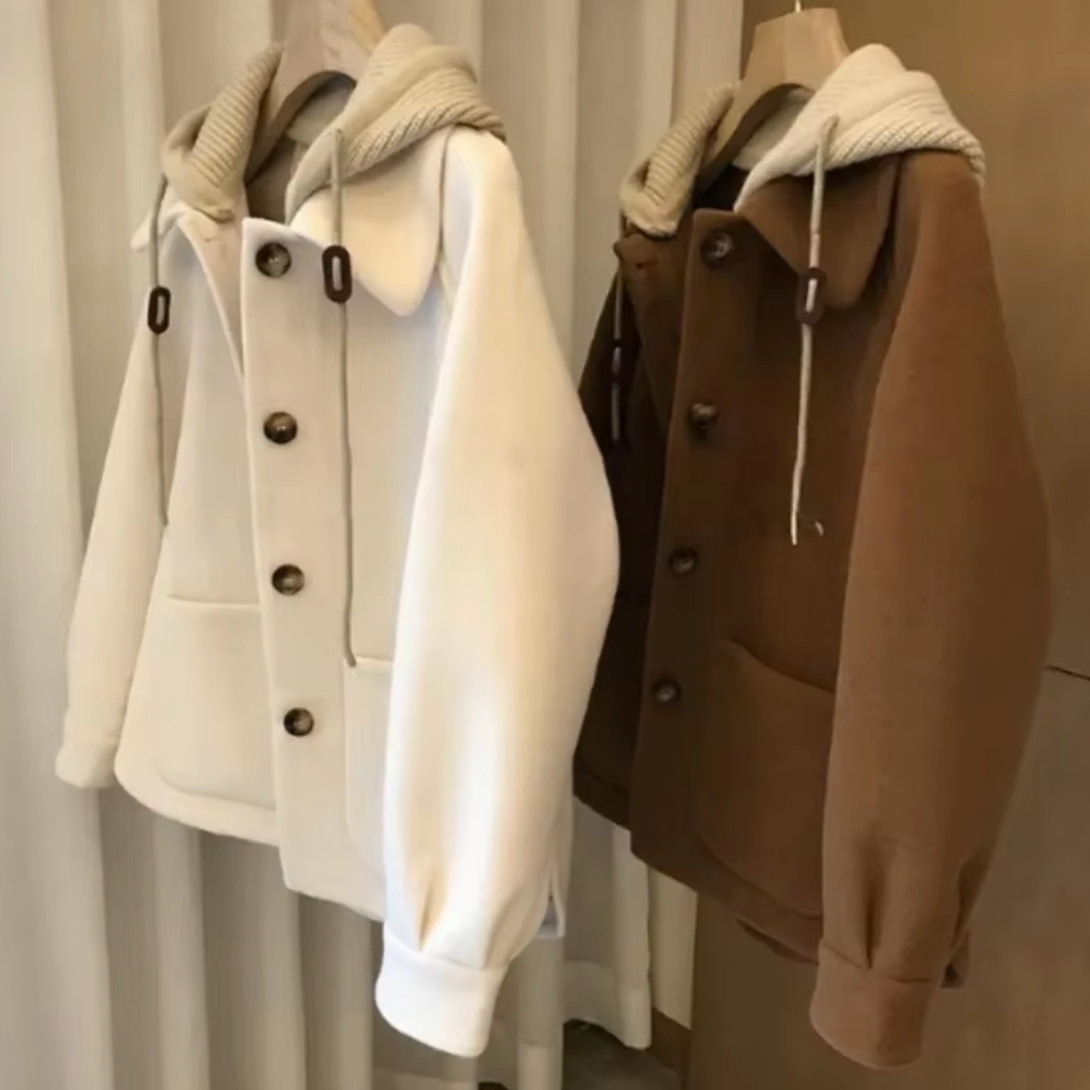 – Thick hooded jacket