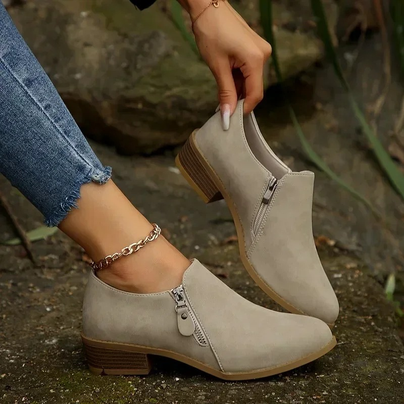 GR | Comfortable slip-on ankle boots with a firm sole, women's ankle boots