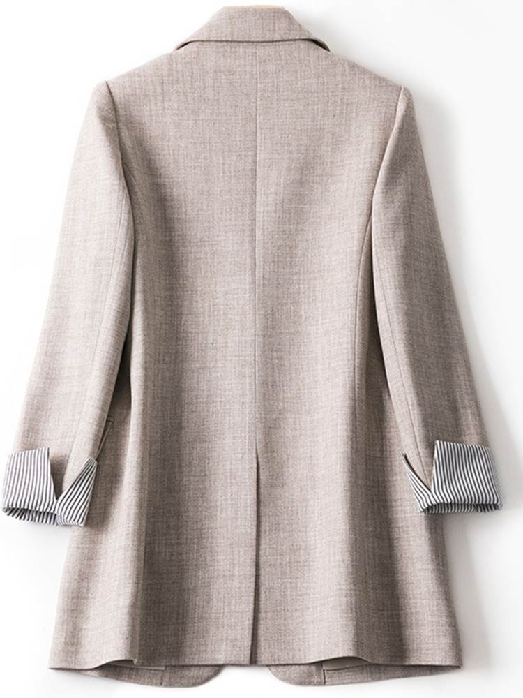 GR | Long women's blazer with striped lining and turned-up cuffs
