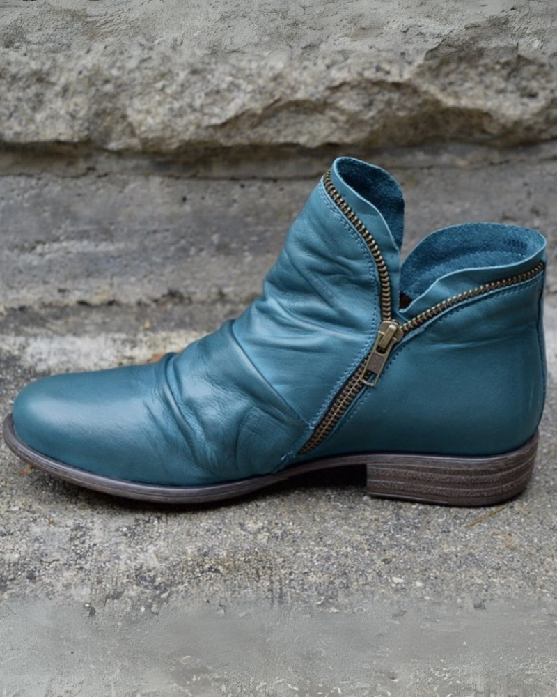 GR | Leather boots with zipper 