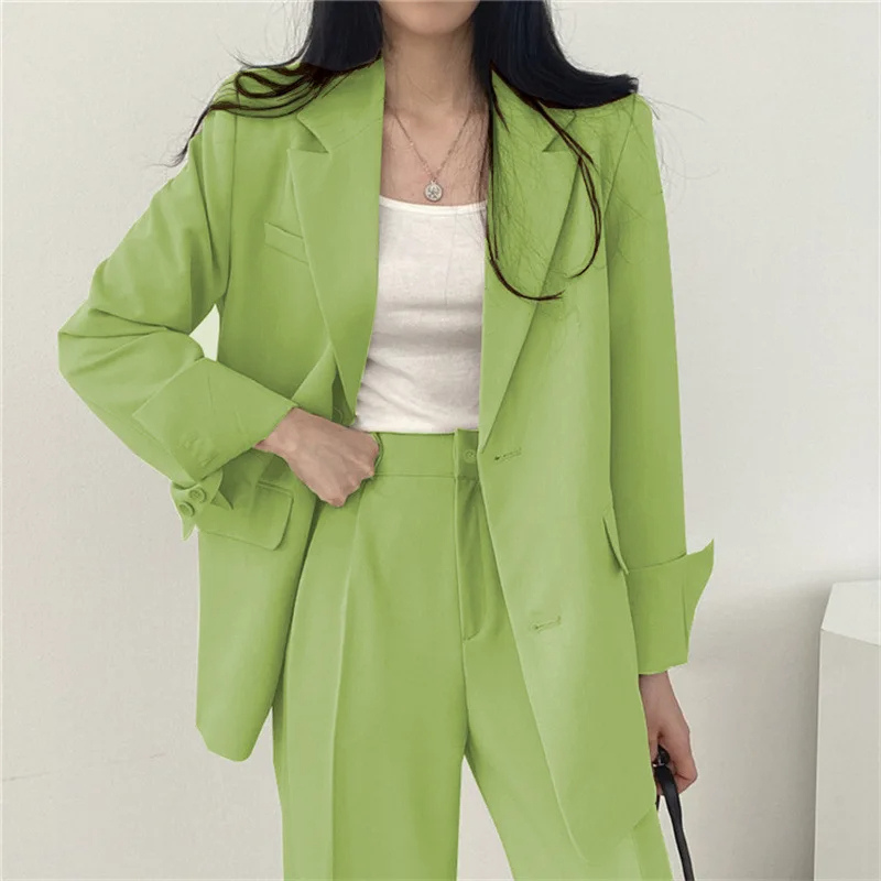 GR | Long women's blazer with wide lapels and relaxed fit