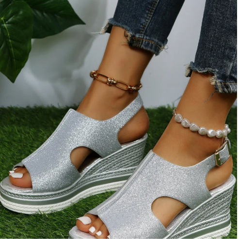GR | Chic glitter wedge sandals
