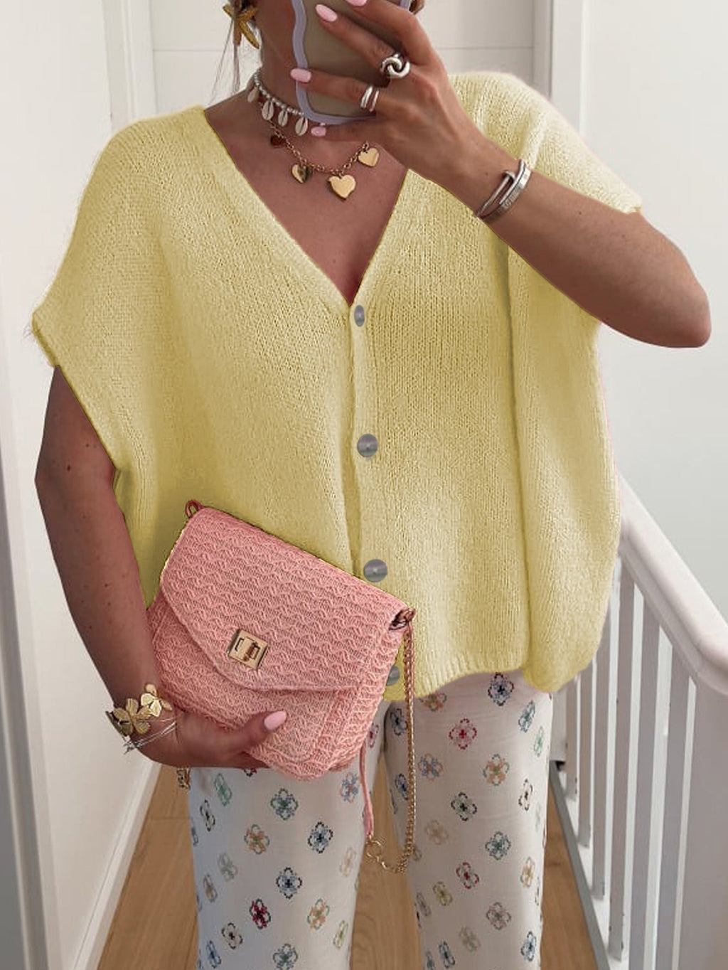 GR | V-neck short-sleeved cardigan