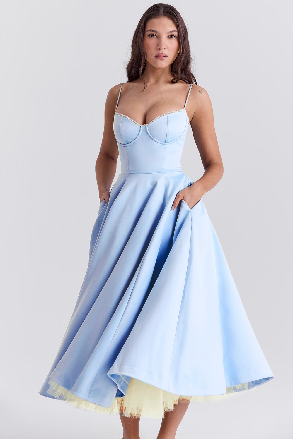 GR | Elegante Midi Kleid