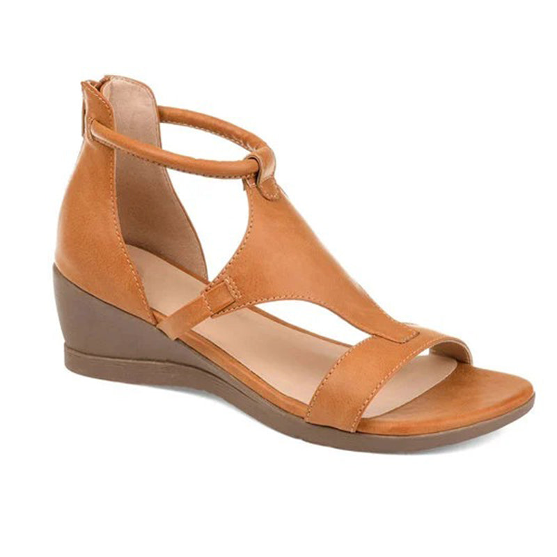 GR | Women's sandal with raised heel and ankle strap