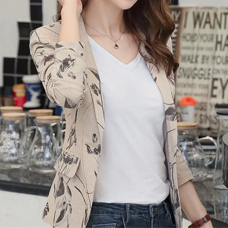 GR | Women's Floral Pattern Blazer Perfect for Spring and Summer
