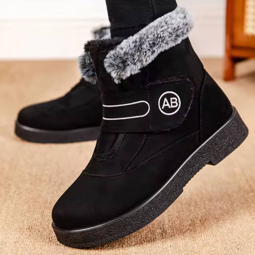 GR | Fur-trimmed ankle boots