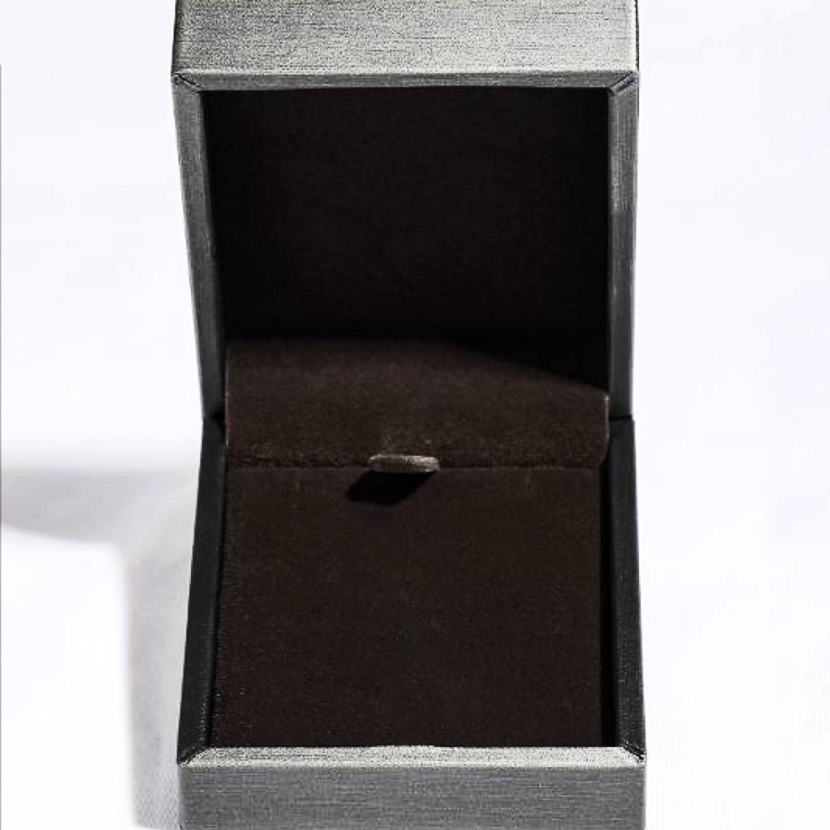 GR | 925 Sterling Silver Inlaid Moissanite Bar Necklace