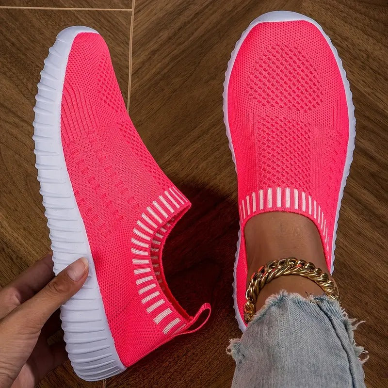 GR | Breathable women's sneakers with reinforced footbed