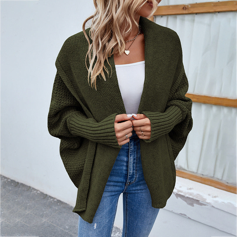 GR | Knitted women's jacket - loose fit with large collar and batwing sleeves