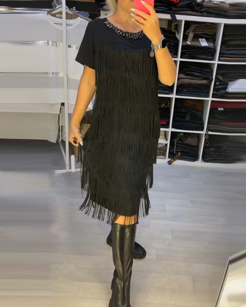 GR | Chic shift dress with tassels