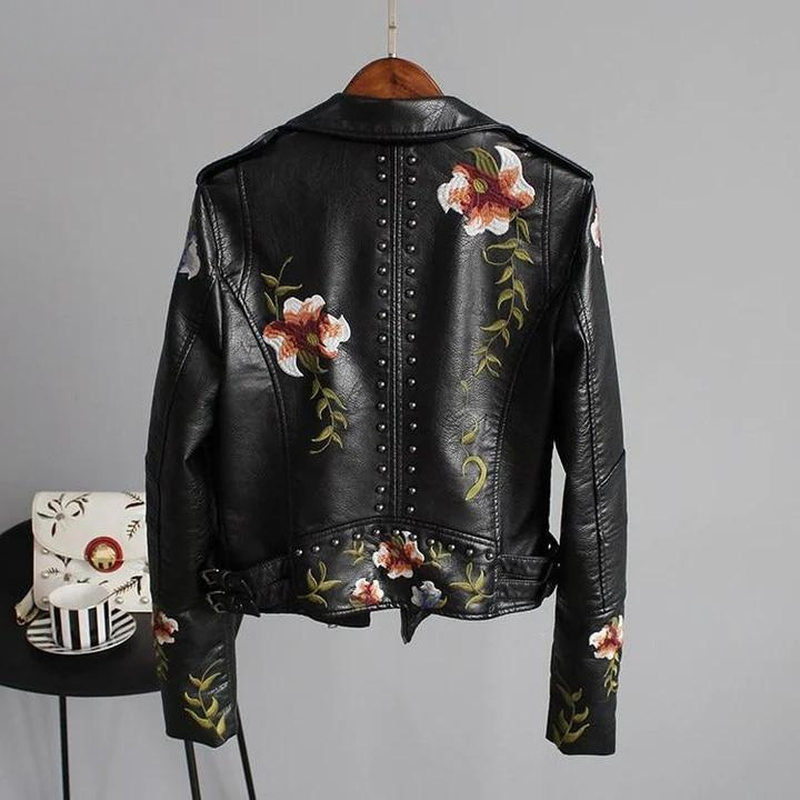 GR | Leather jacket with floral embroidery