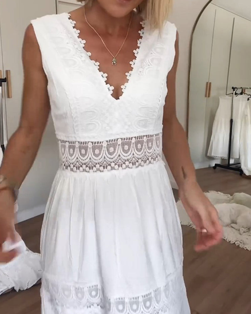 GR | Spitzenkleid Mit V-ausschnitt