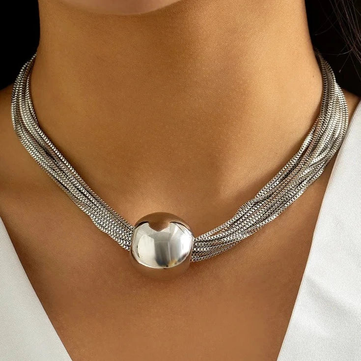 GR | Shiny Necklace For A Luxurious Look