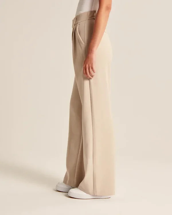 Graceful Flare™ | Effortless elegance and all-day comfort