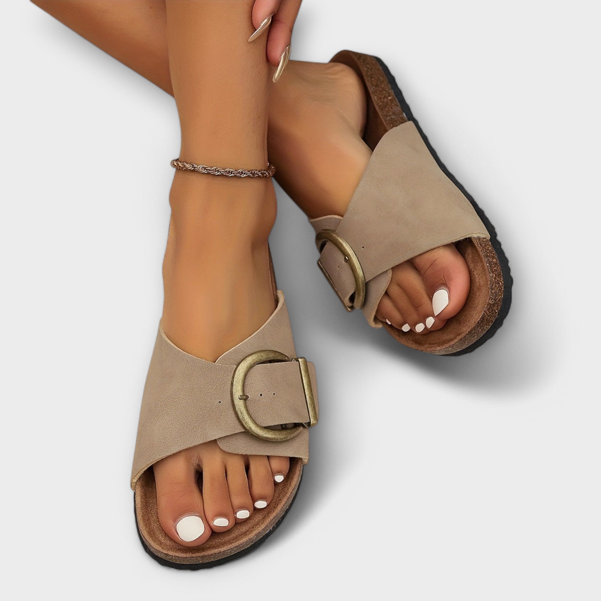 GR | Comfortable sandals for warm days