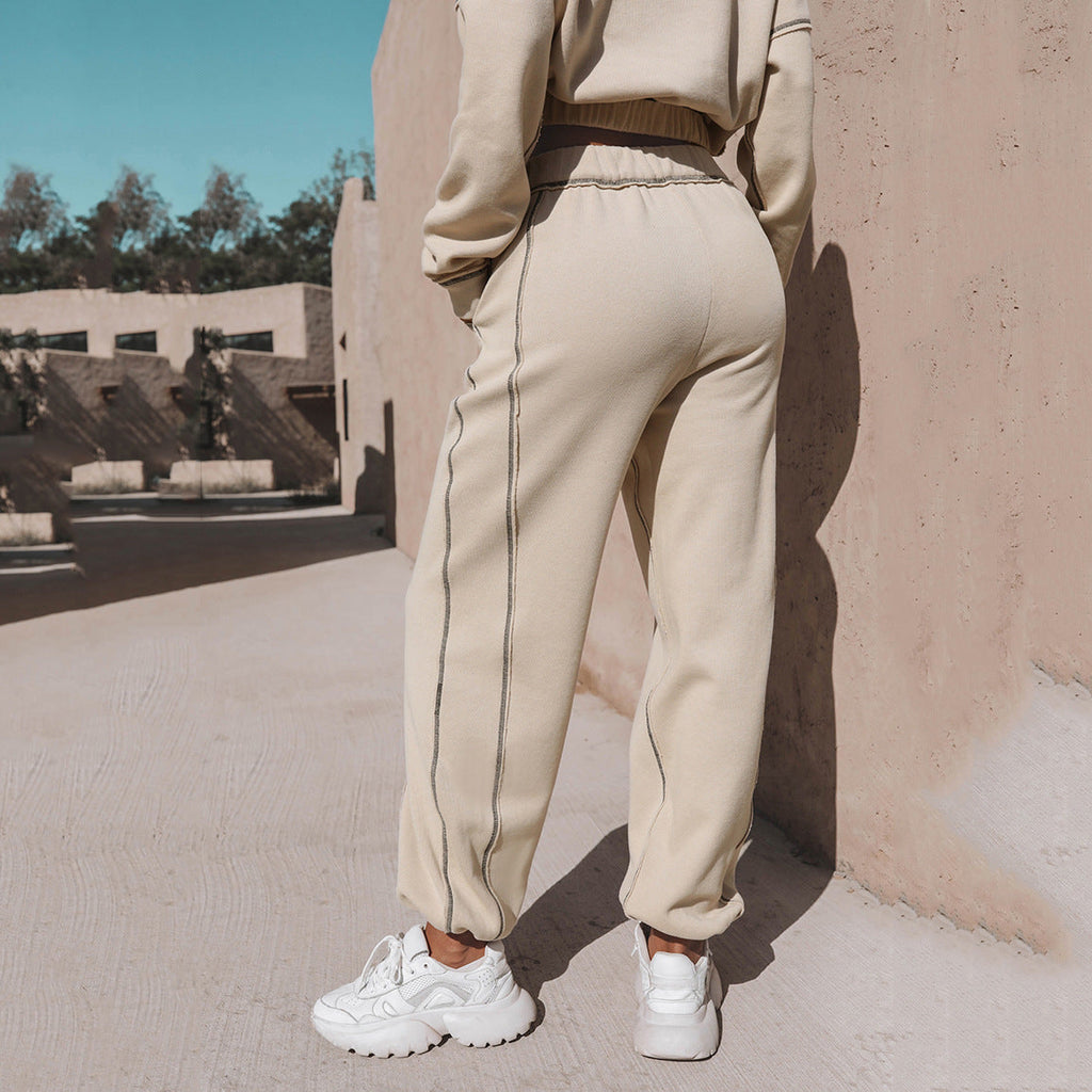 GR | Part sporty cropped sweatshirt with jogging bottoms - Women's pullover tracksuit with zipper and elastic waistband