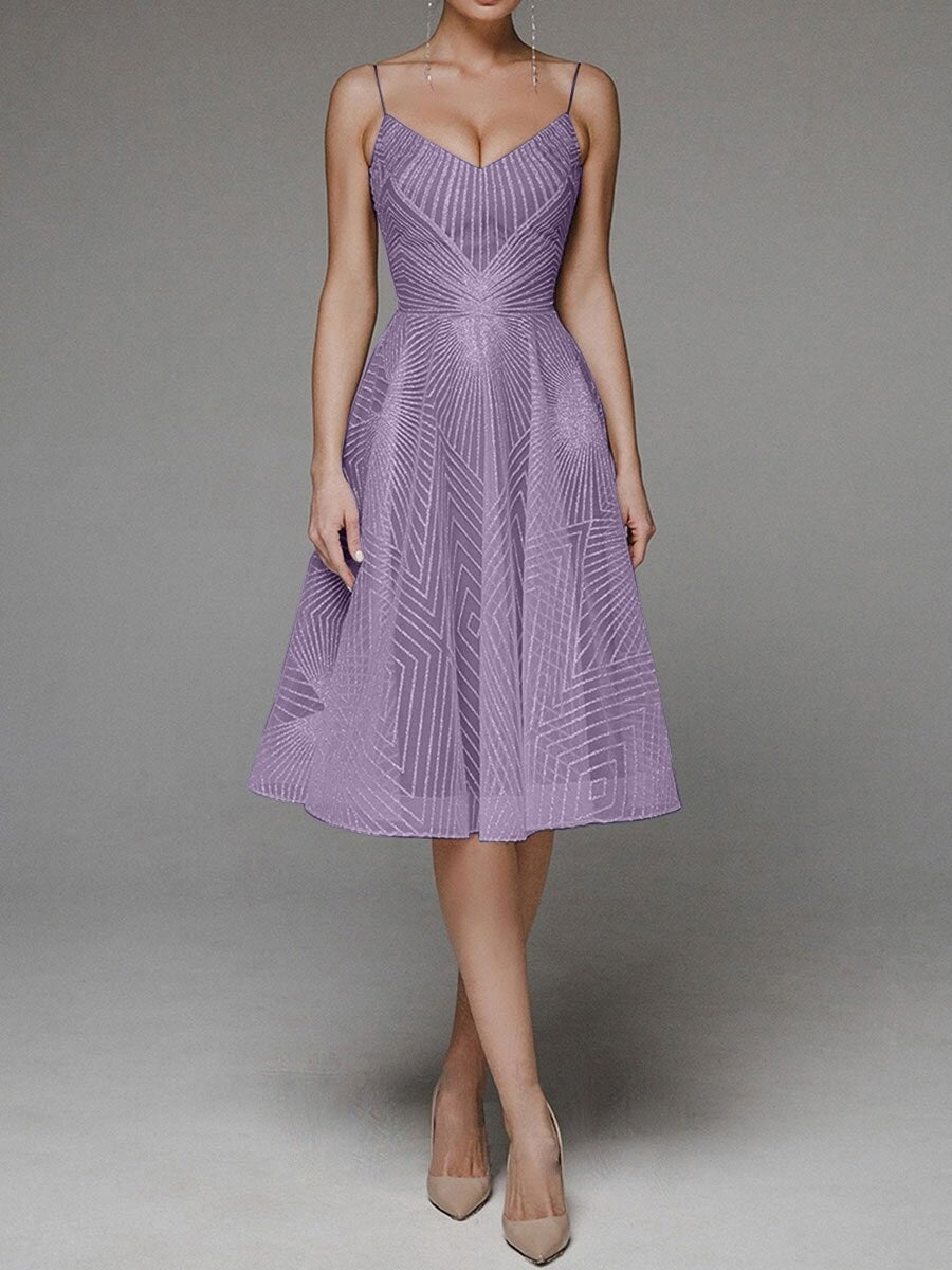 GR | Sommerliches Trägerkleid Mit Stickerei