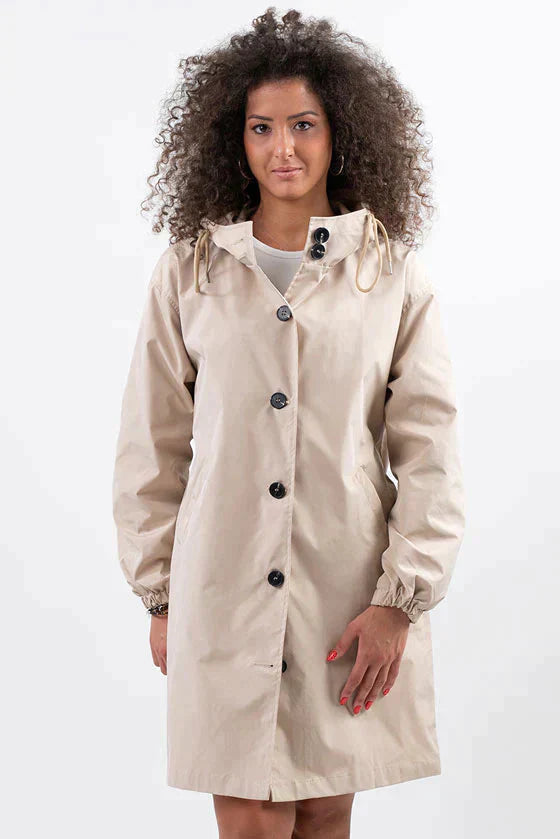Wasserfeste Windjacke mit Kapuze in Übergröße Regenjacke