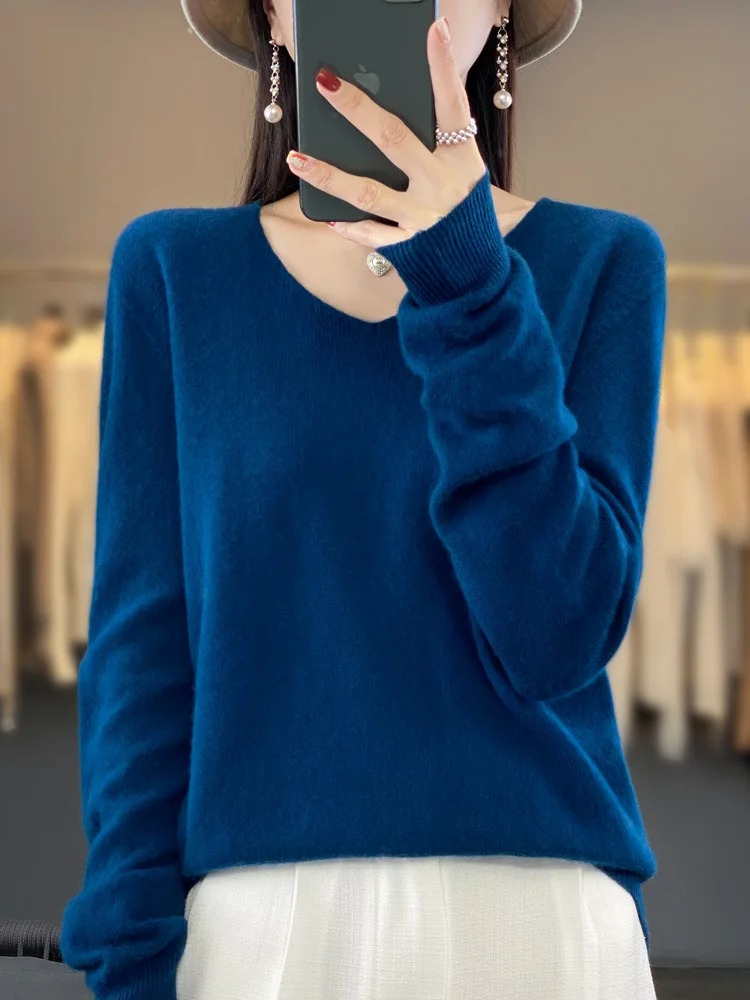 GR | Women's Cashmere Pullover, Elegant V-neck, Soft & Comfortable