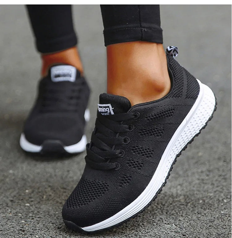 GR - Lightweight, flexible training shoes | Performance sneakers with cushioned sole