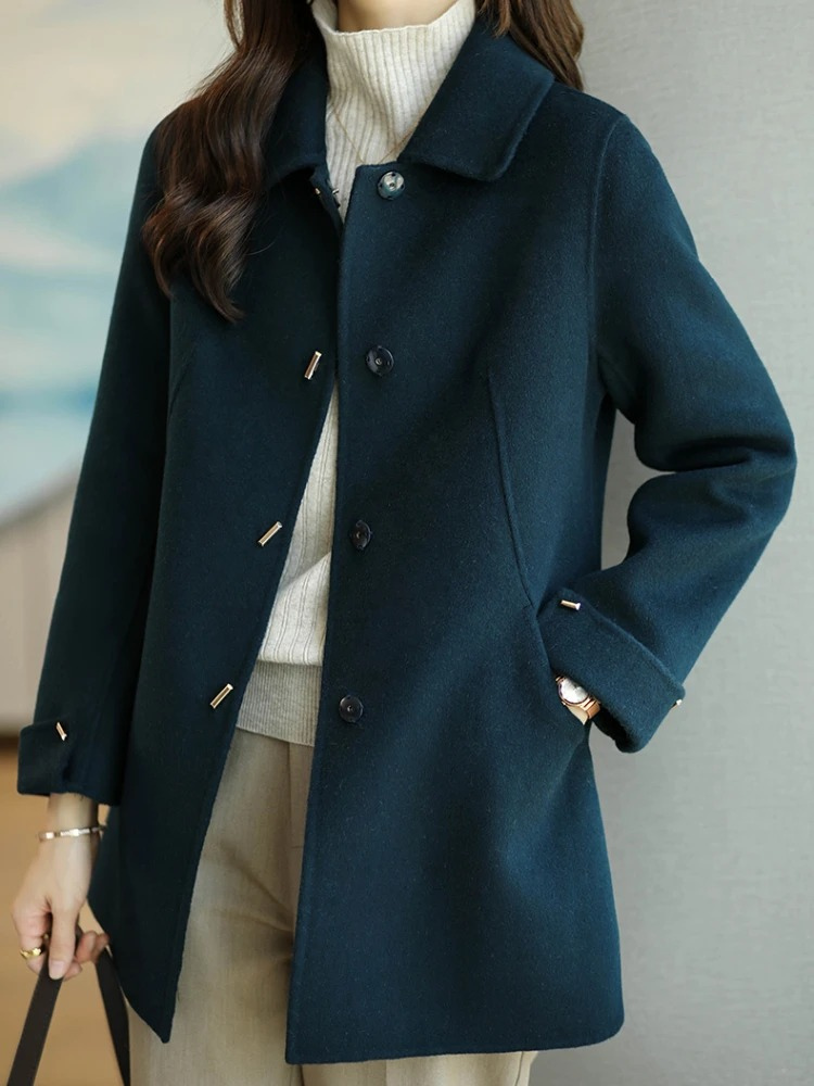GR | Classic trench coat with peak collar
