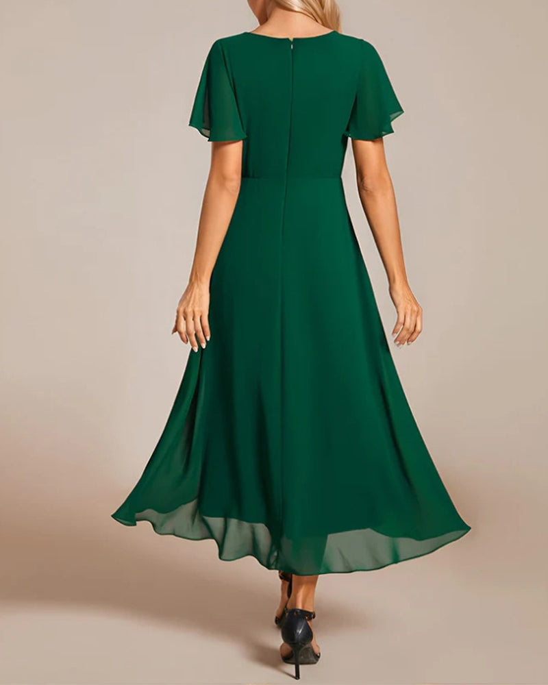 GR | Kleid mit V-Ausschnitt und Rüschenärmeln