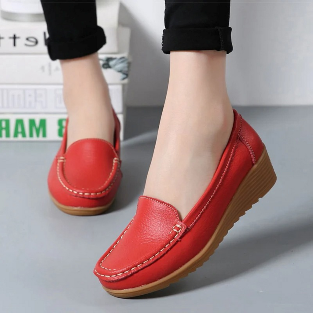 GR – Women's moccasin slip-on style loafers