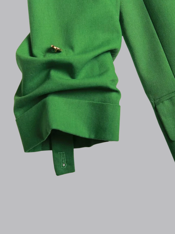 GR | green blazer