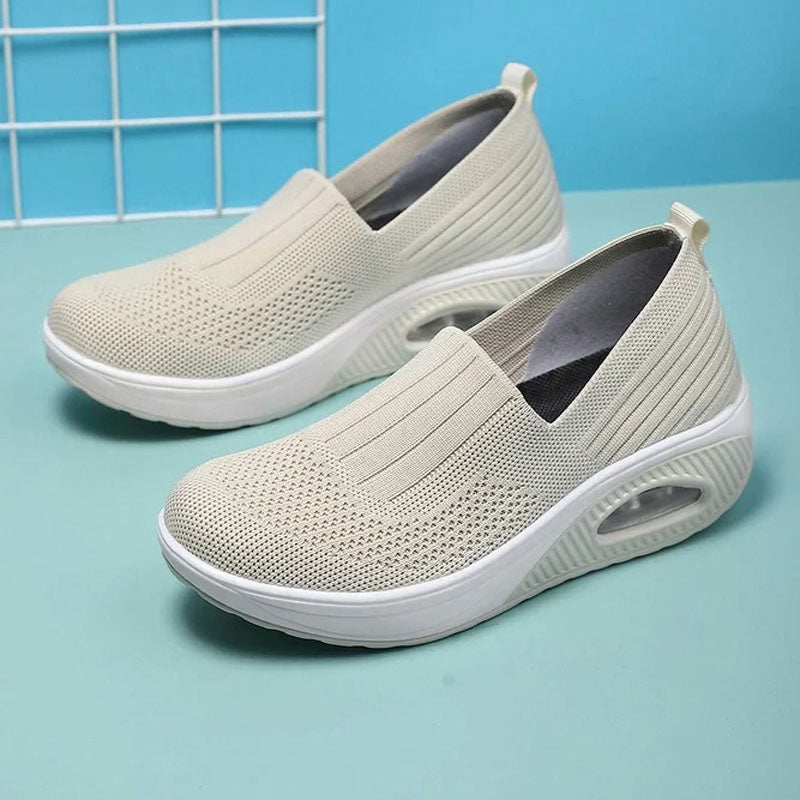 GR | Breathable Slip-on Sneakers with Ergonomic Sole for Women
