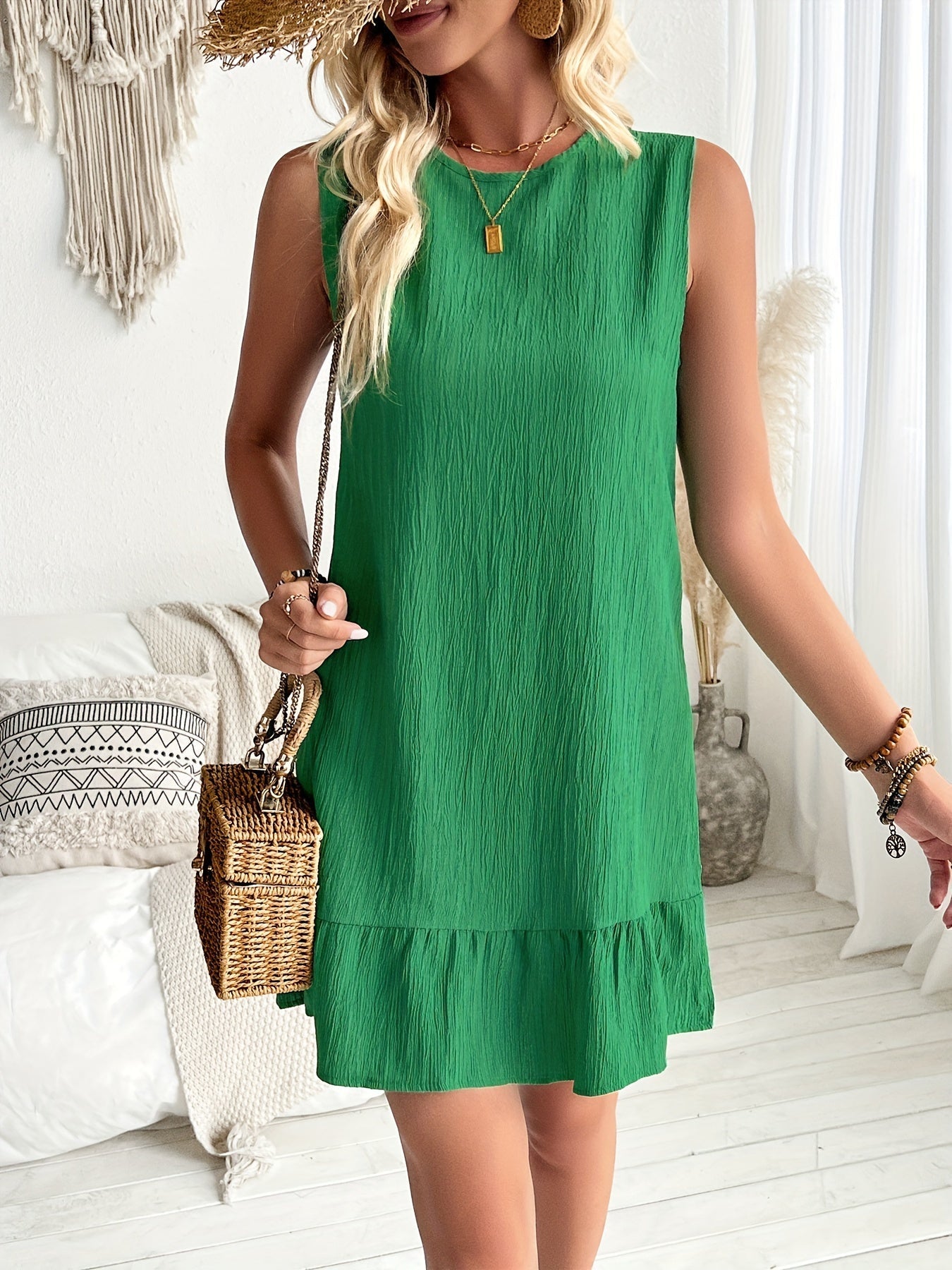 GR | Elegant dress with ruffles, sleeveless for spring and summer